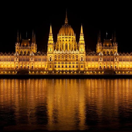 Parliament Apartment Budapest Exterior foto